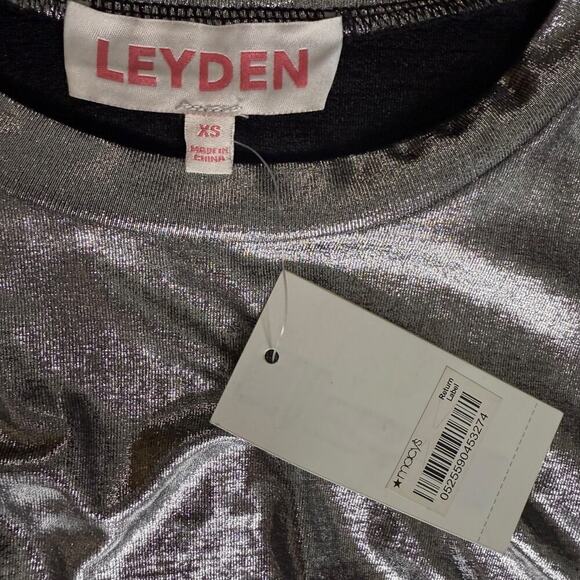 Leyden Women's Sharona Twisted Metallic Crop Top sz XS and Skirt sz M - Picture 6 of 7